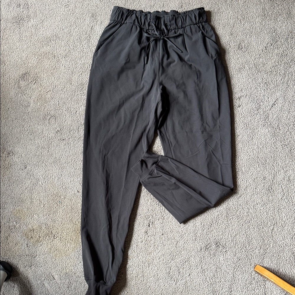 lululemon athletica Charcoal Gray Leggings